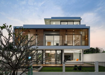 B House / Kit Design Architect