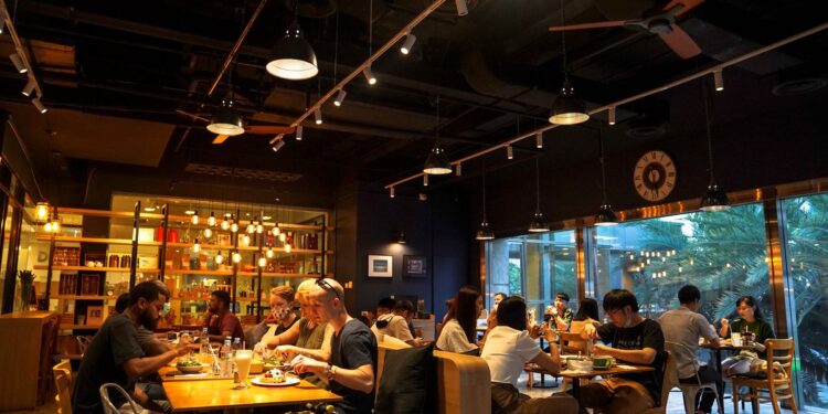 Coronavirus curbs shutter thousands of Bangkok restaurants