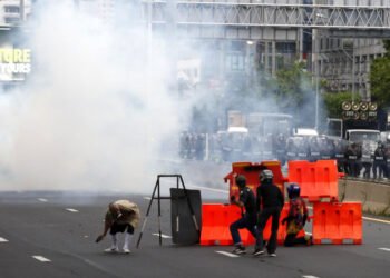 ‘Car mob’ weekend sees violence escalate