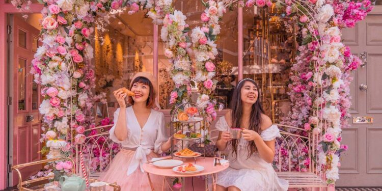 10 of the most beautiful coffee shops around the world