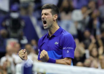 Djokovic adopts wait-and-see attitude to Aussie Open