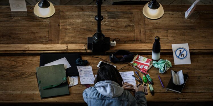 This student at the University of South Australia used his love of languages to stand out in his scholarship application