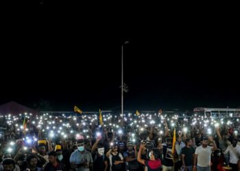 Sri Lanka town under curfew, foreign concern over killing