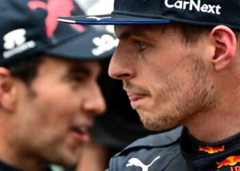 F1 pitches up in Baku with Perez out to promote title credentials