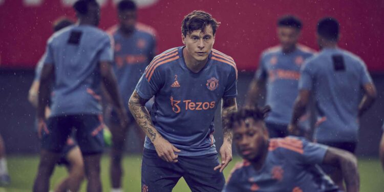 What are Victor’s ambitions for next season?