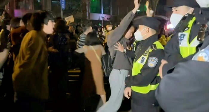 Protests across China as anger mounts over zero-Covid policy