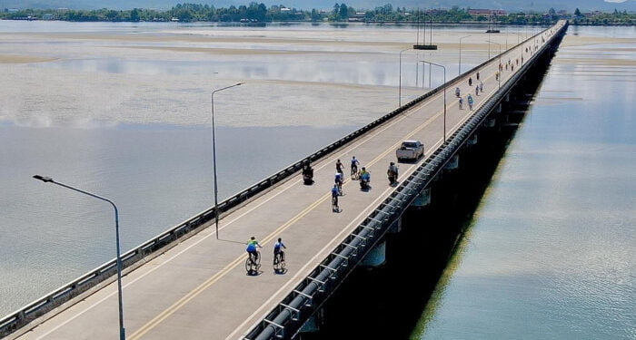 Trat, trade and tourism