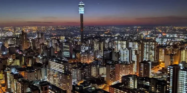 Low interest rates fueling property buying boom: SA