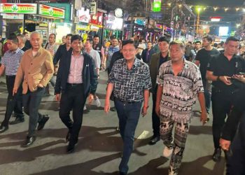 Bangkok Post – Thaksin’s trip to Phuket under scrutiny